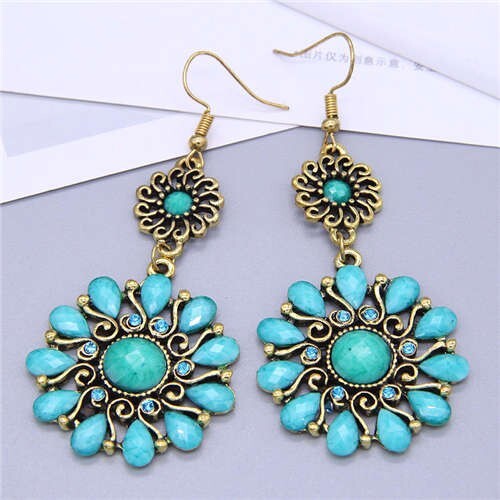 Vintage Royal Fashion Resin and Rhinestone Flower Design Women Dangle Earrings - Teal